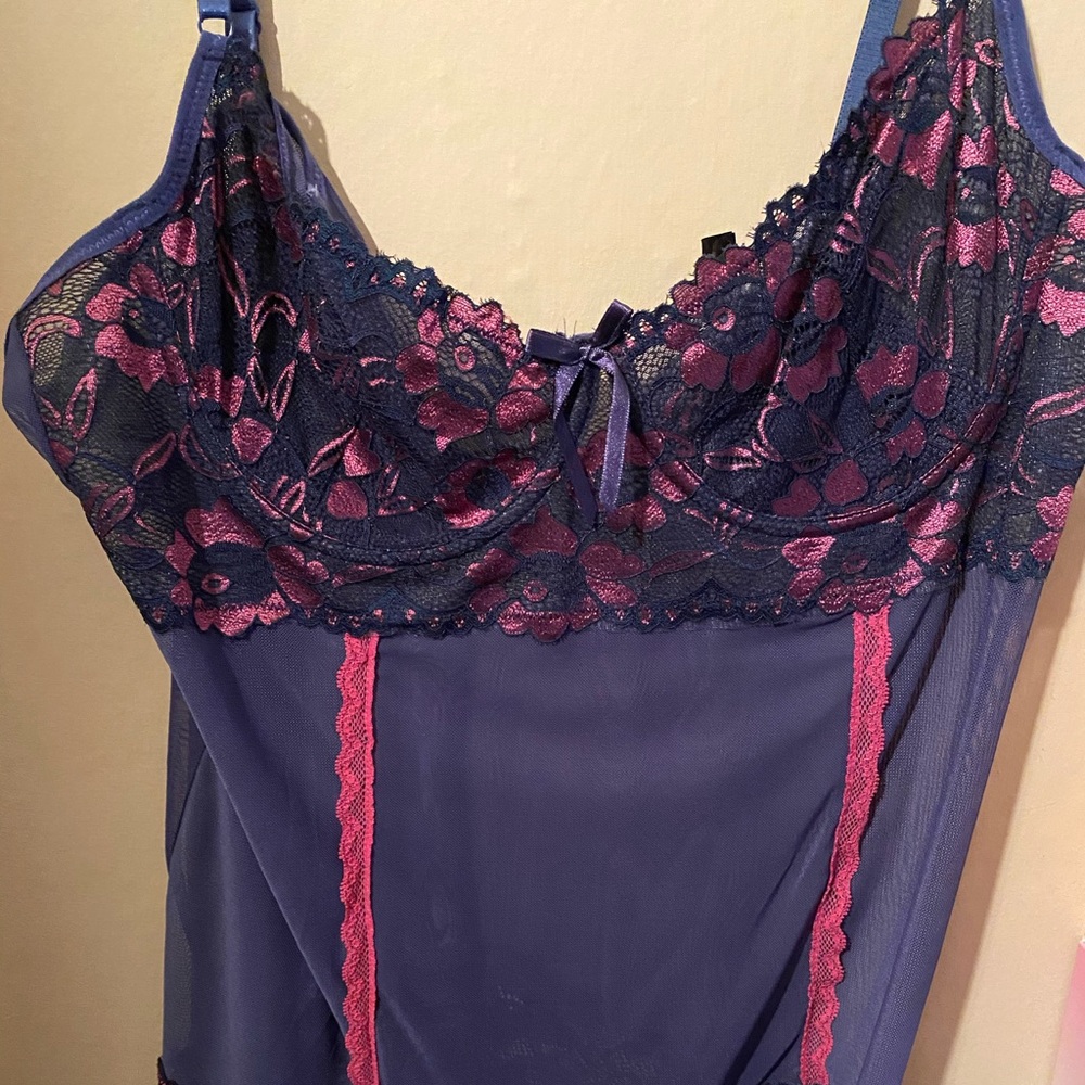 Cute lingerie with underwire support 2x